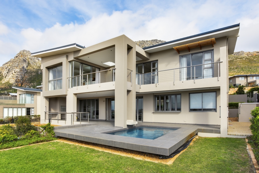 To Let 3 Bedroom Property for Rent in Tokai Western Cape